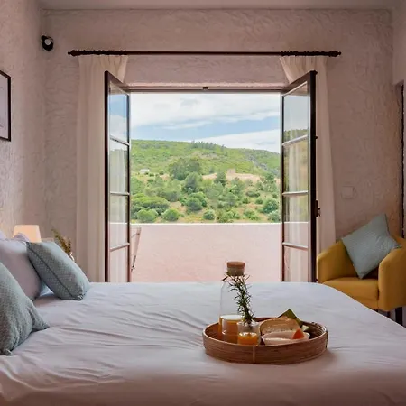 Vivenda Santiago Holiday home *