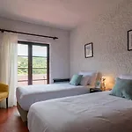 Vivenda Santiago *