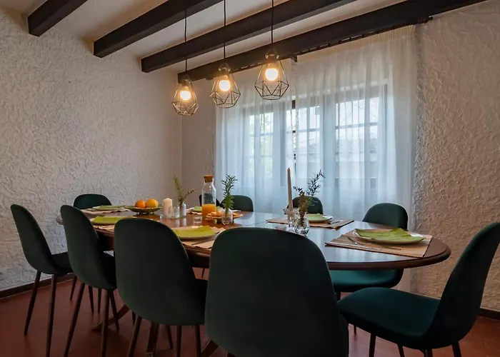 בית נופש Vivenda Santiago ססימברה